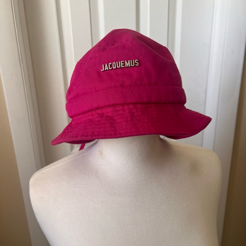 Jacquemus Fuchsia Bucket Hat